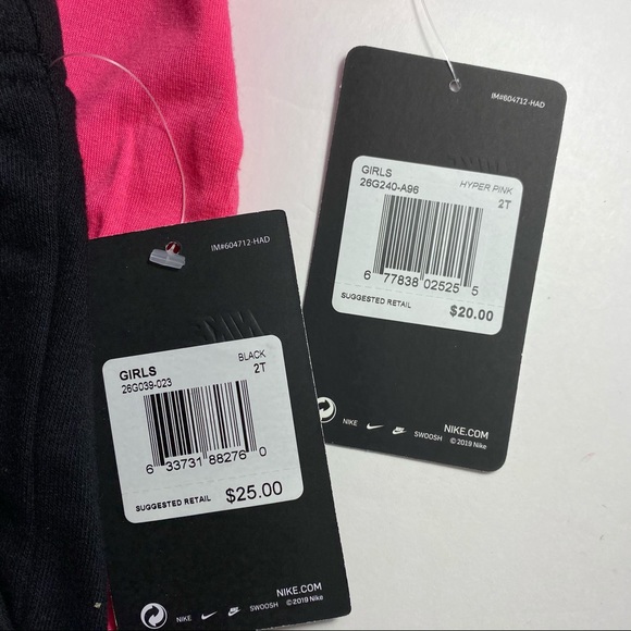 Nike Girls Tee Shirt & High Waist Shorts Set 2T - Picture 4 of 11